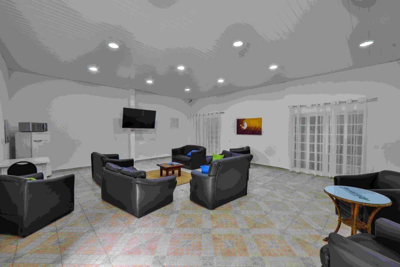 Fabuloso Flat 225, 2 Piscinas Climatizadas, Sky Com 170 Canais,Tv Com Xbox, Internet Particular 500M Bertioga, Riviera De Sao Lourenco Flat Duplex Inteiro, Adega, Cozinha Equipada Completa Servico De Hotelaria, Servico De Praia Nos Finais De Semana Dış mekan fotoğraf